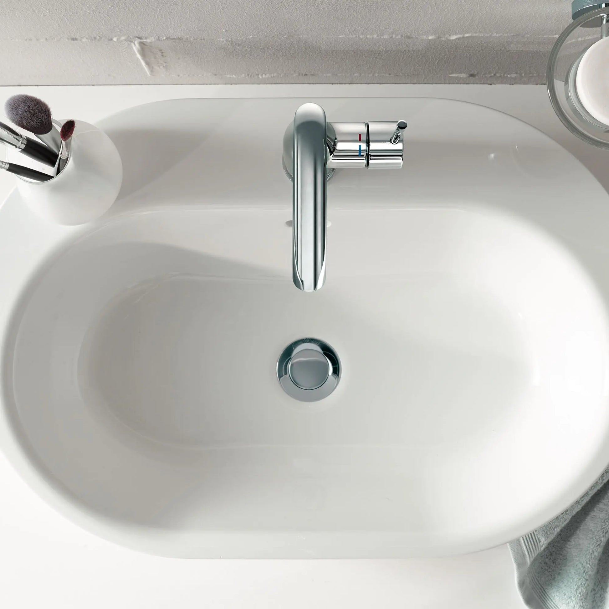 Grohe ESSENCE NEW OHM BASIN U-SPOUT US  Chrome 2348600A - Plumbing Market