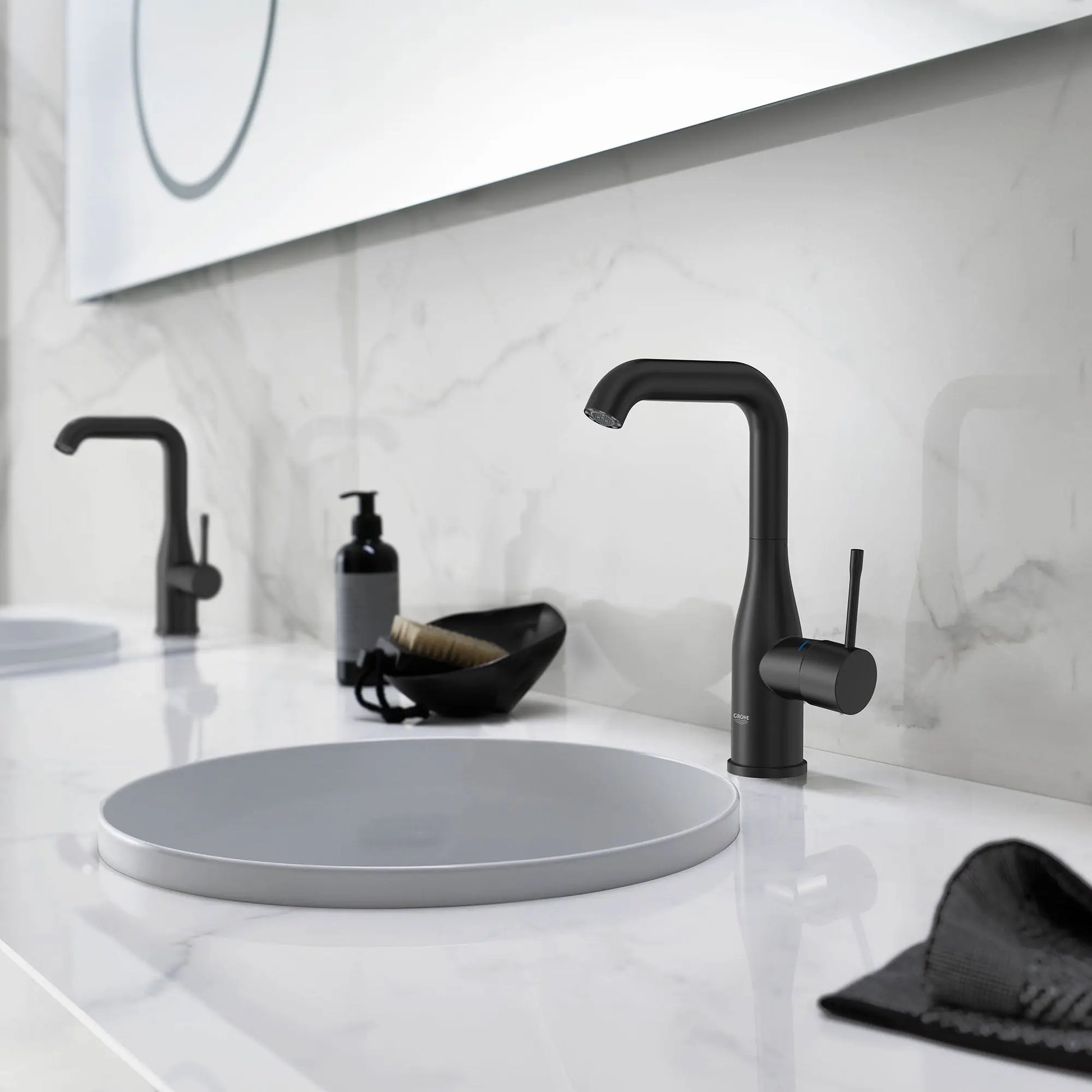 Grohe ESSENCE NEW OHM BASIN U-SPOUT US Matte Black 234862431 - Plumbing Market