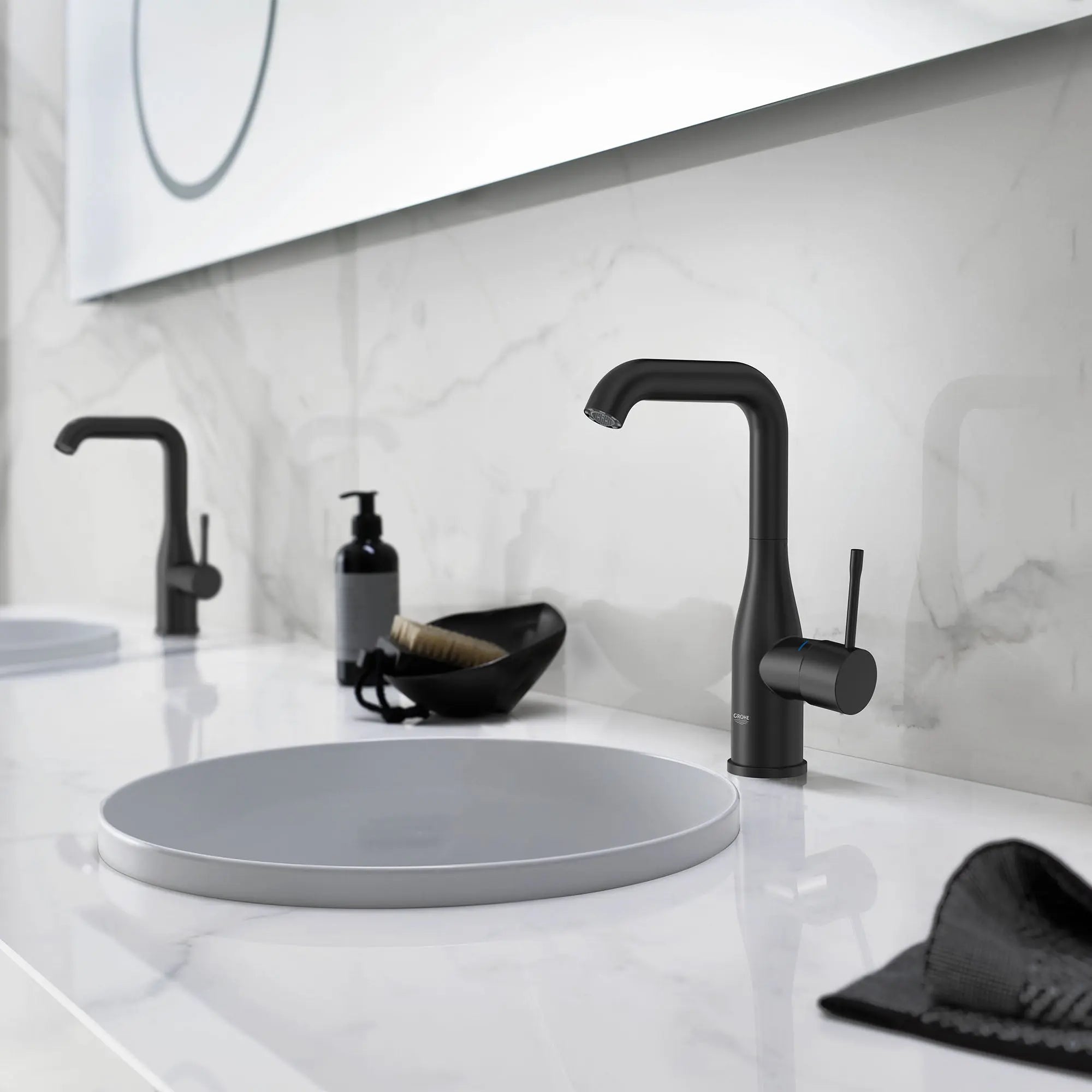 Grohe ESSENCE NEW OHM BASIN U-SPOUT US Matte Black 234862431 - Plumbing Market