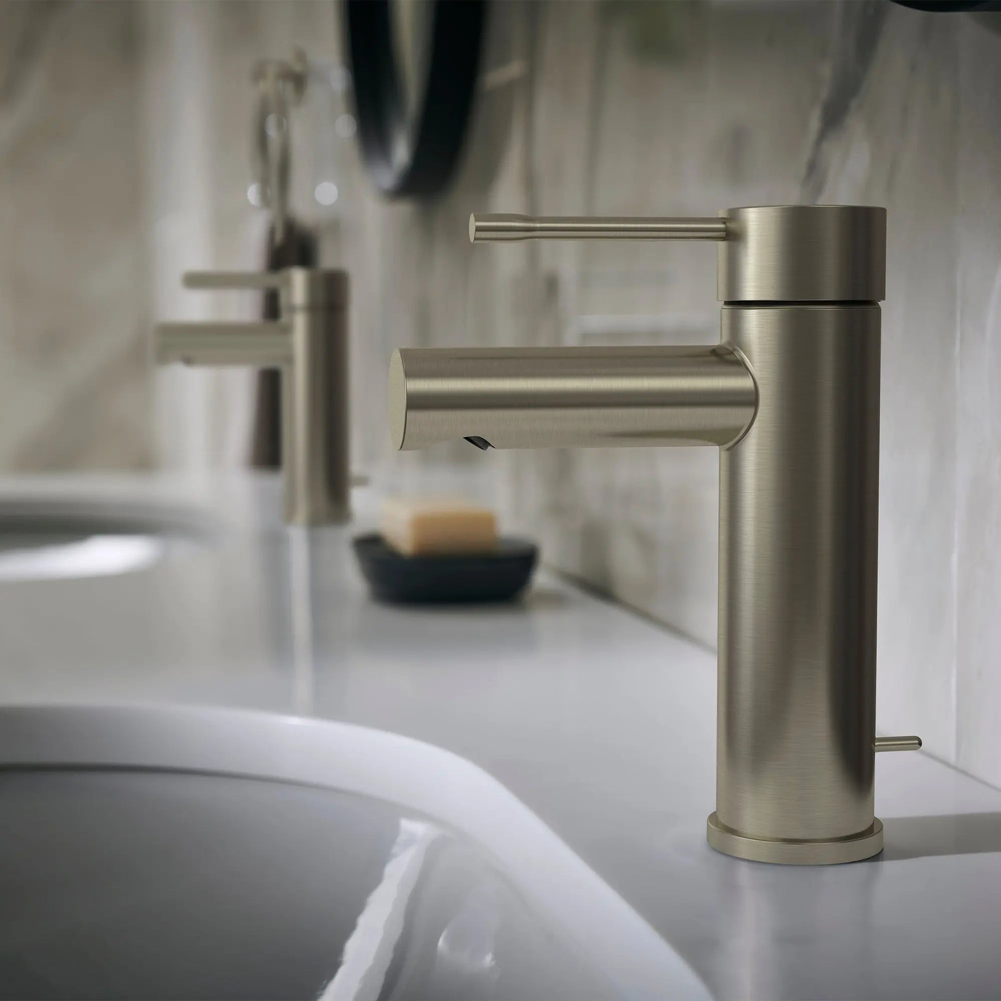 Grohe ESSENCE NEW OHM BASIN US  Brushed Nickel 32216ENA - Plumbing Market