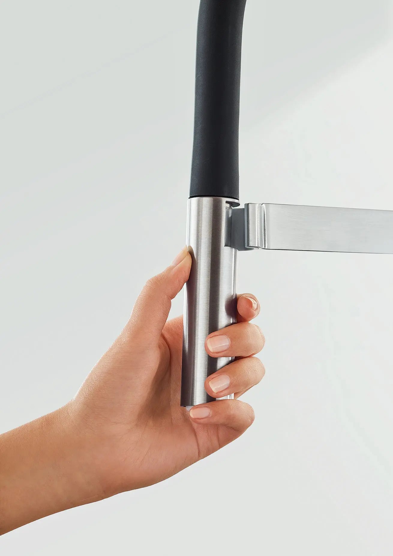 Grohe ESSENCE SEMI-PRO KITCHEN US, BLACK HOSE  Chrome 30295000 - Plumbing Market