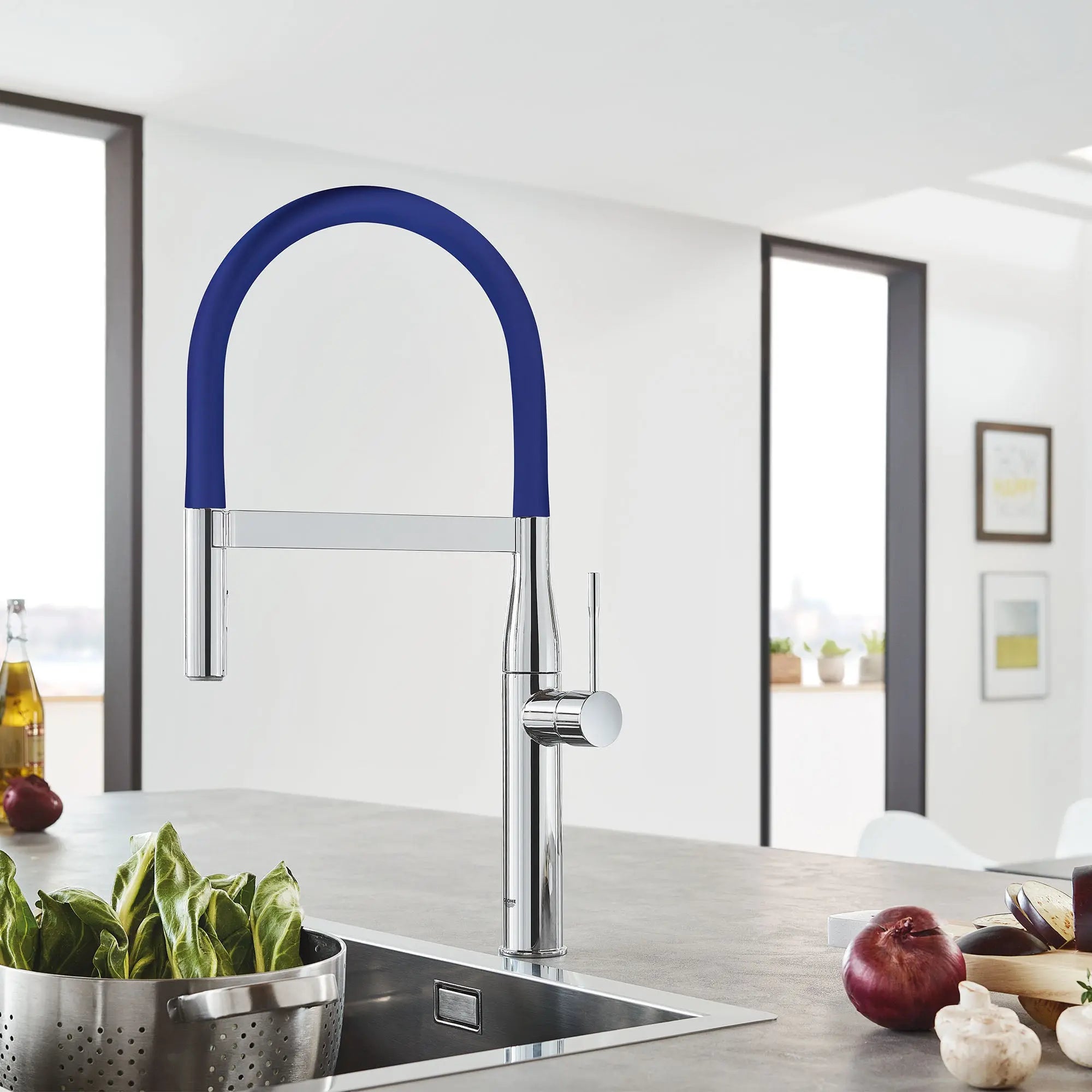 Grohe ESSENCE SEMI-PRO KITCHEN US, BLACK HOSE  Chrome 30295000 - Plumbing Market