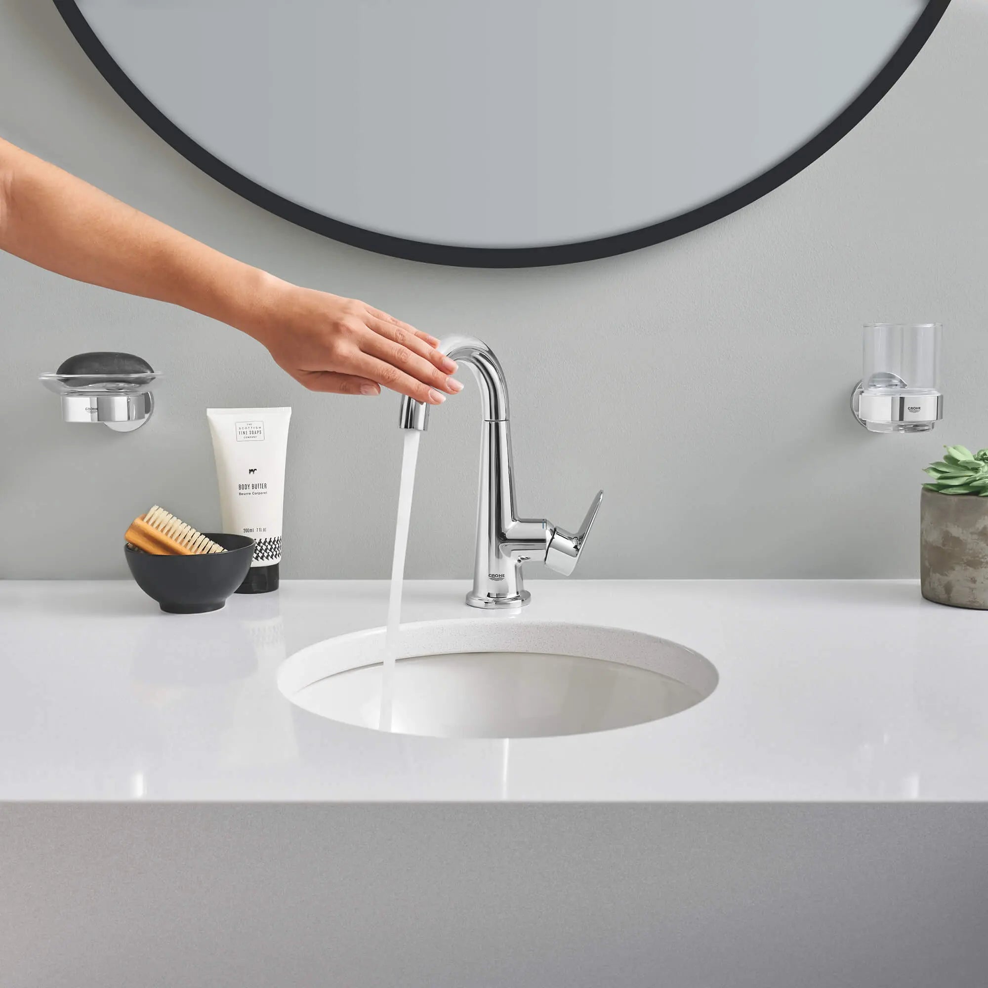 Grohe ESSENTIALS SOAP DISH W.HOLDER  Chrome 40444001 - Plumbing Market