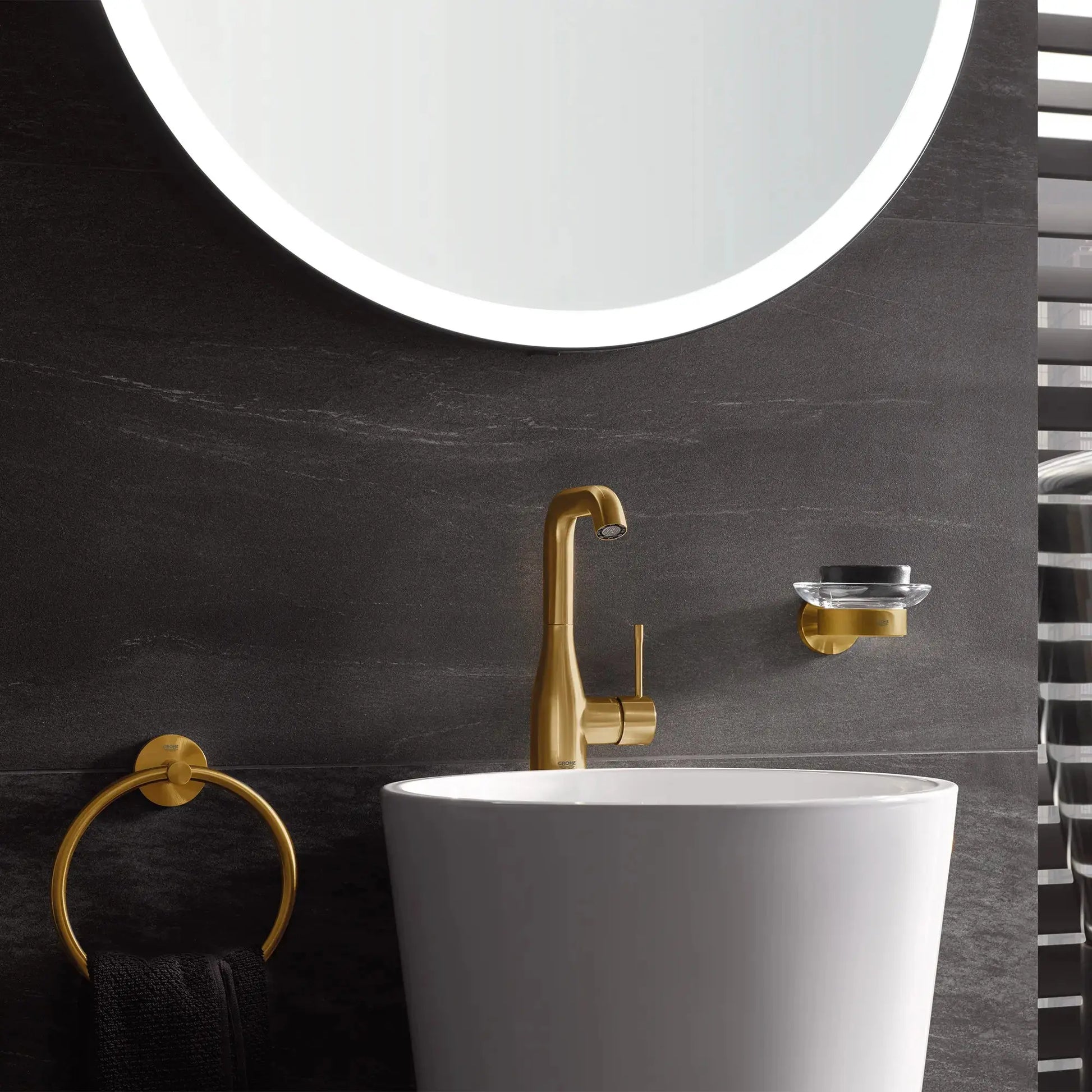 Grohe ESSENTIALS TOWL RING  Brushed Cool Sunrise 40365GN1 - Plumbing Market