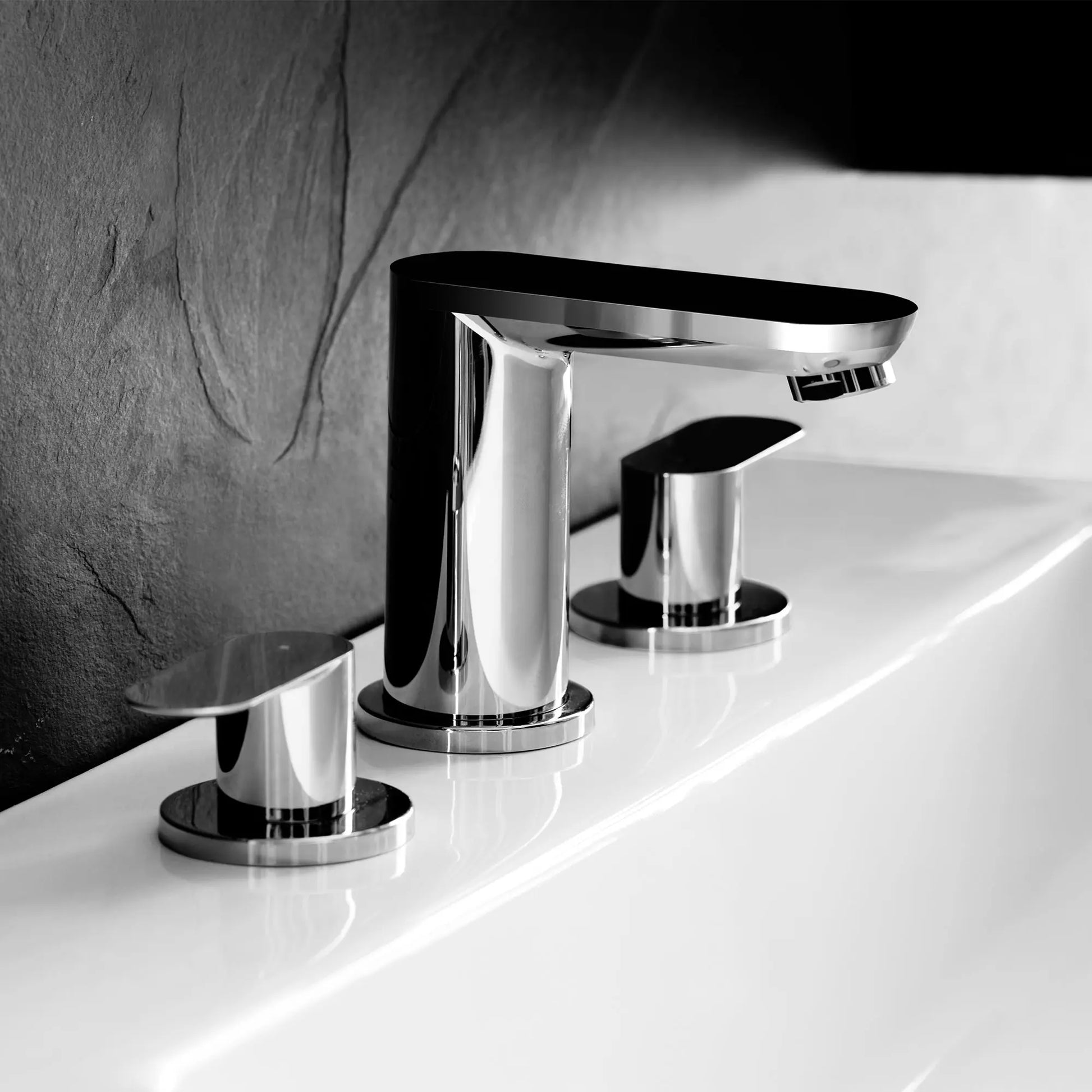 Grohe EUROSMART COSMOPOLITAN 2HDL BASIN 3-H M  Chrome 2019900A - Plumbing Market