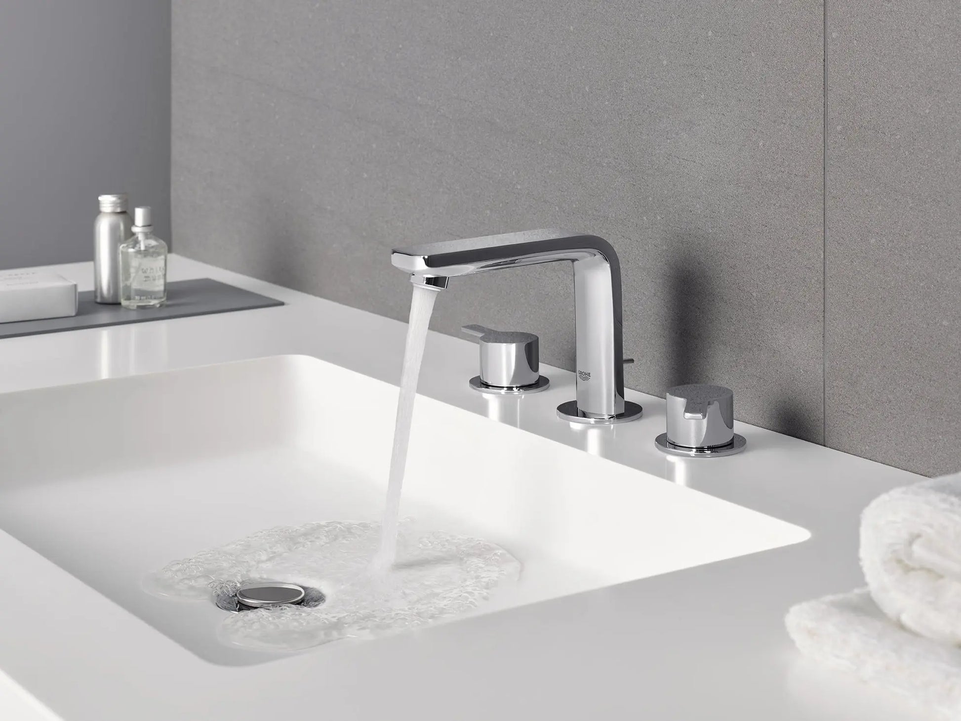 Grohe LINEARE NEW OHM BATH FREEST.  Brushed Nickel 23792EN1 - Plumbing Market