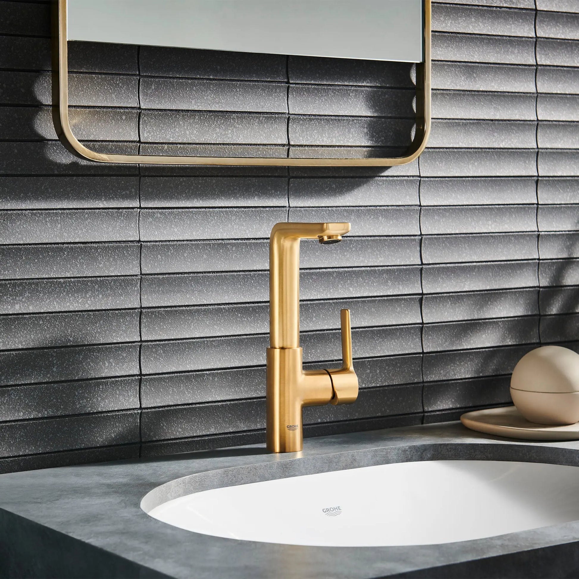 Grohe LINEARE SINGLE-HANDLE BATHROOM FAUCET L  Brushed Cool Sunrise 23825GNA - Plumbing Market