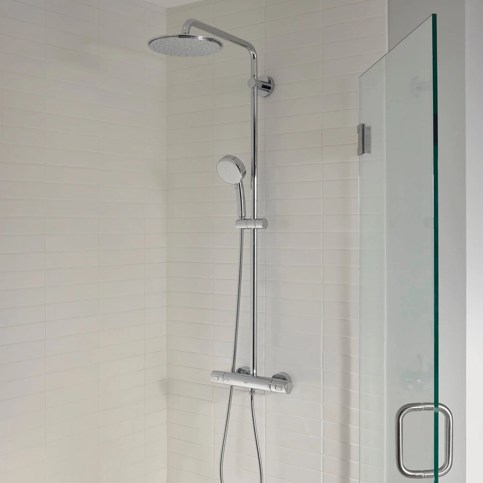 Grohe NTEMPCOSMOPOLITAN 100 II HANDSHOWER  Chrome 26046002 - Plumbing Market