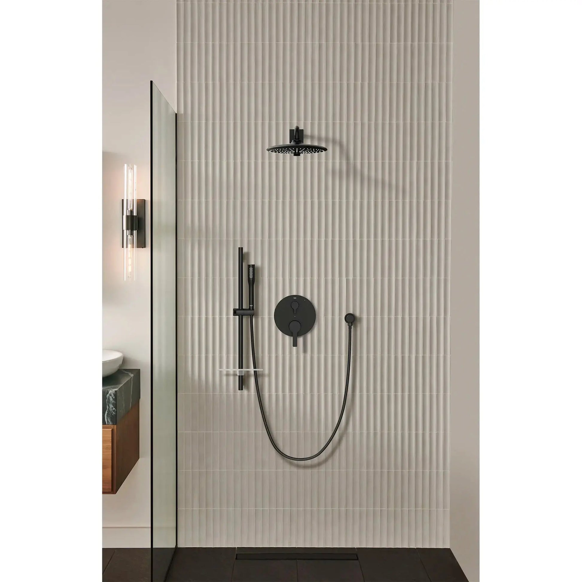 Grohe RAINSHOWER SMARTACTIVE 24IN RAIL Matte Black 266022430 - Plumbing Market