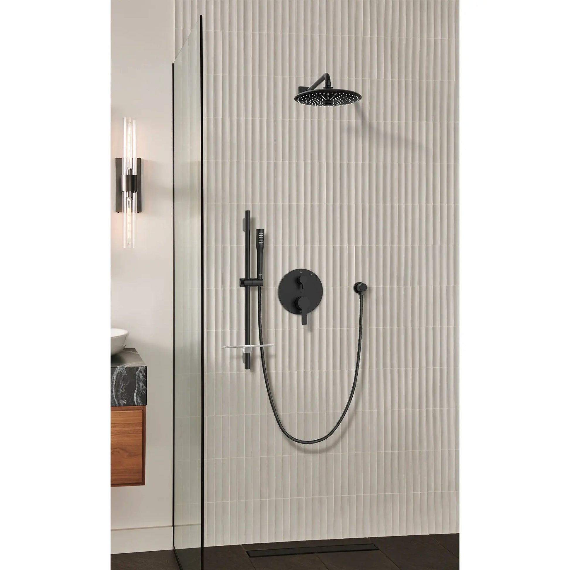 Grohe RAINSHOWER SMARTACTIVE 24IN RAIL Matte Black 266022430 - Plumbing Market