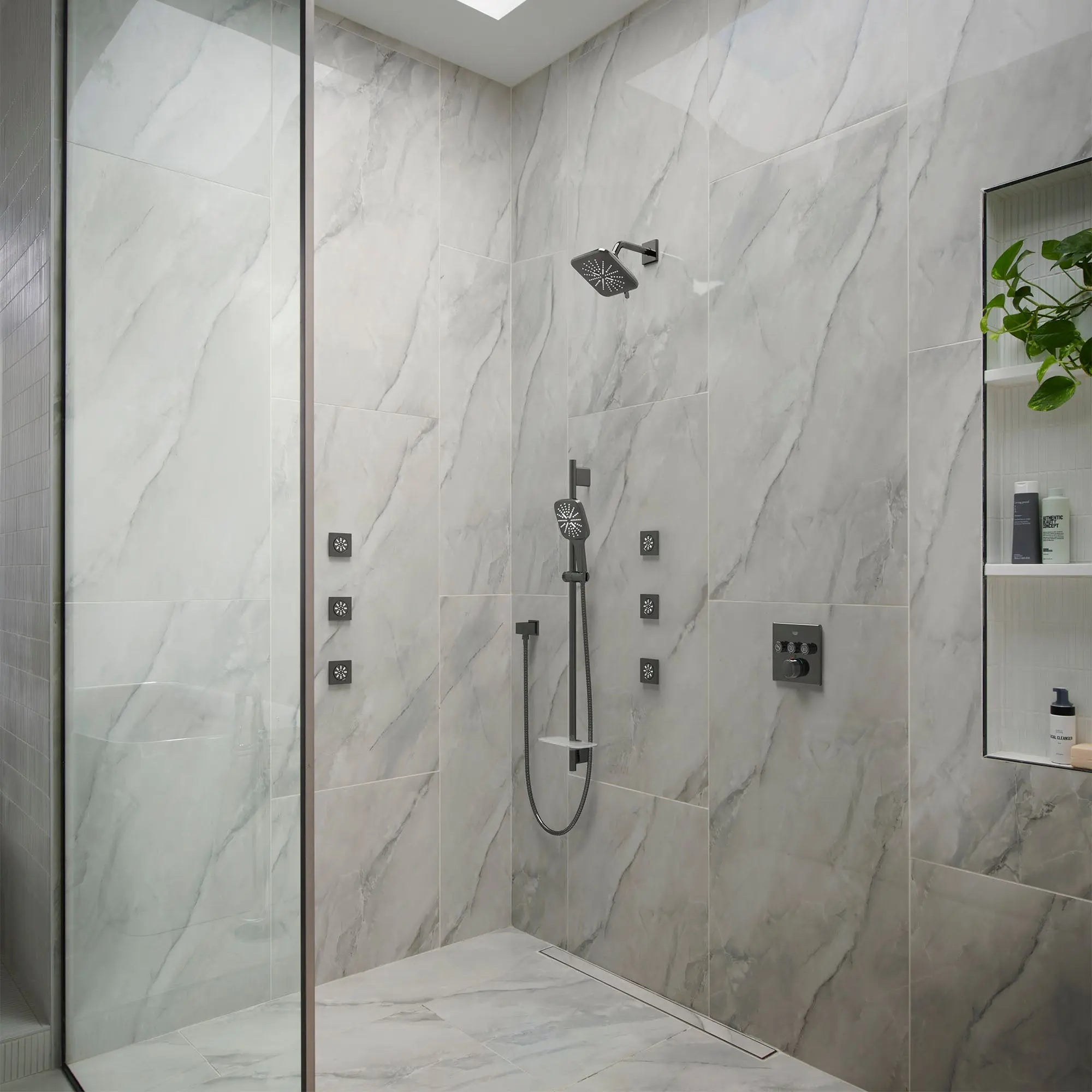 Grohe RSH SMARTACTIVE 165 SHOWERHEAD,1.75GPM S  Hard Graphite 26797A00 - Plumbing Market