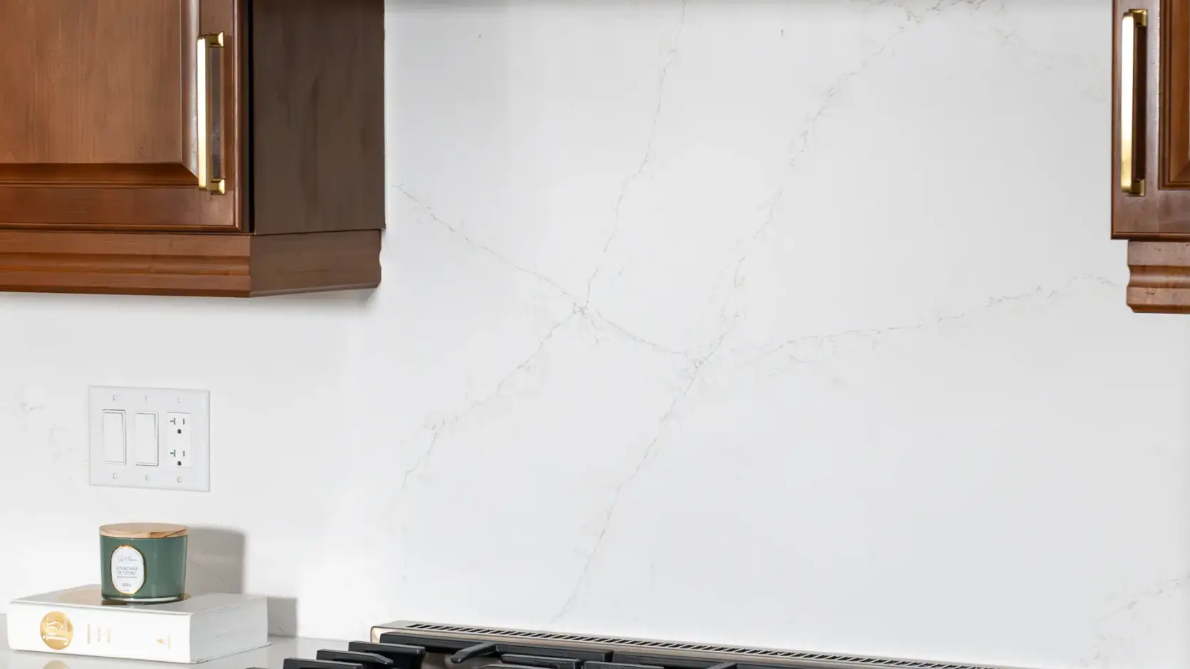 Hanstone Antello Elegant White Quartz with Soft Grey & Gold Veining - Plumbing Market