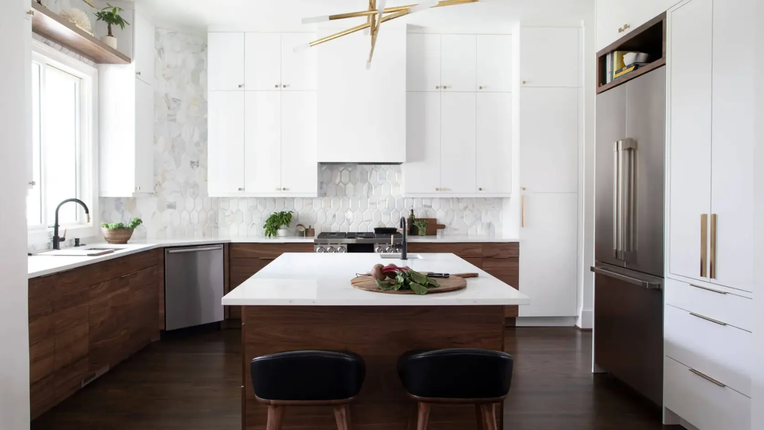 Hanstone Chantilly Crisp White Quartz with Feathery Charcoal Veins - Plumbing Market