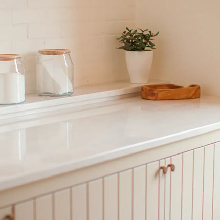 Hanstone Eden Quartz Polished White & Grey Jumbo Slab - Plumbing Market