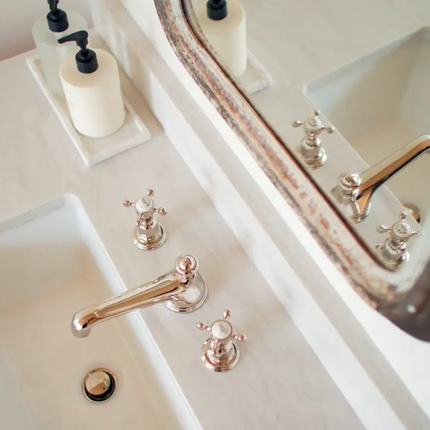 Hanstone Eden Quartz Polished White & Grey Jumbo Slab - Plumbing Market