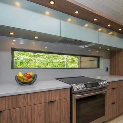 Hanstone Uptown Grey Quartz Polished Grey Quartz with Creamy White Veins - Plumbing Market