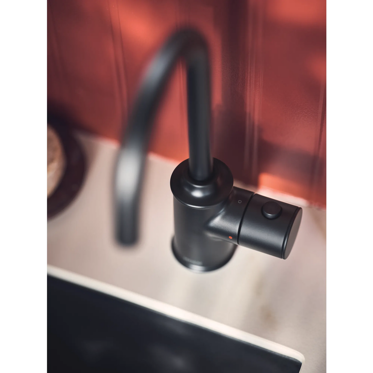 Moen Sip Traditional Single-Handle High-Arc Undermount Beverage Faucet IH7600 in Matte Black (IH7600BL) - view 6