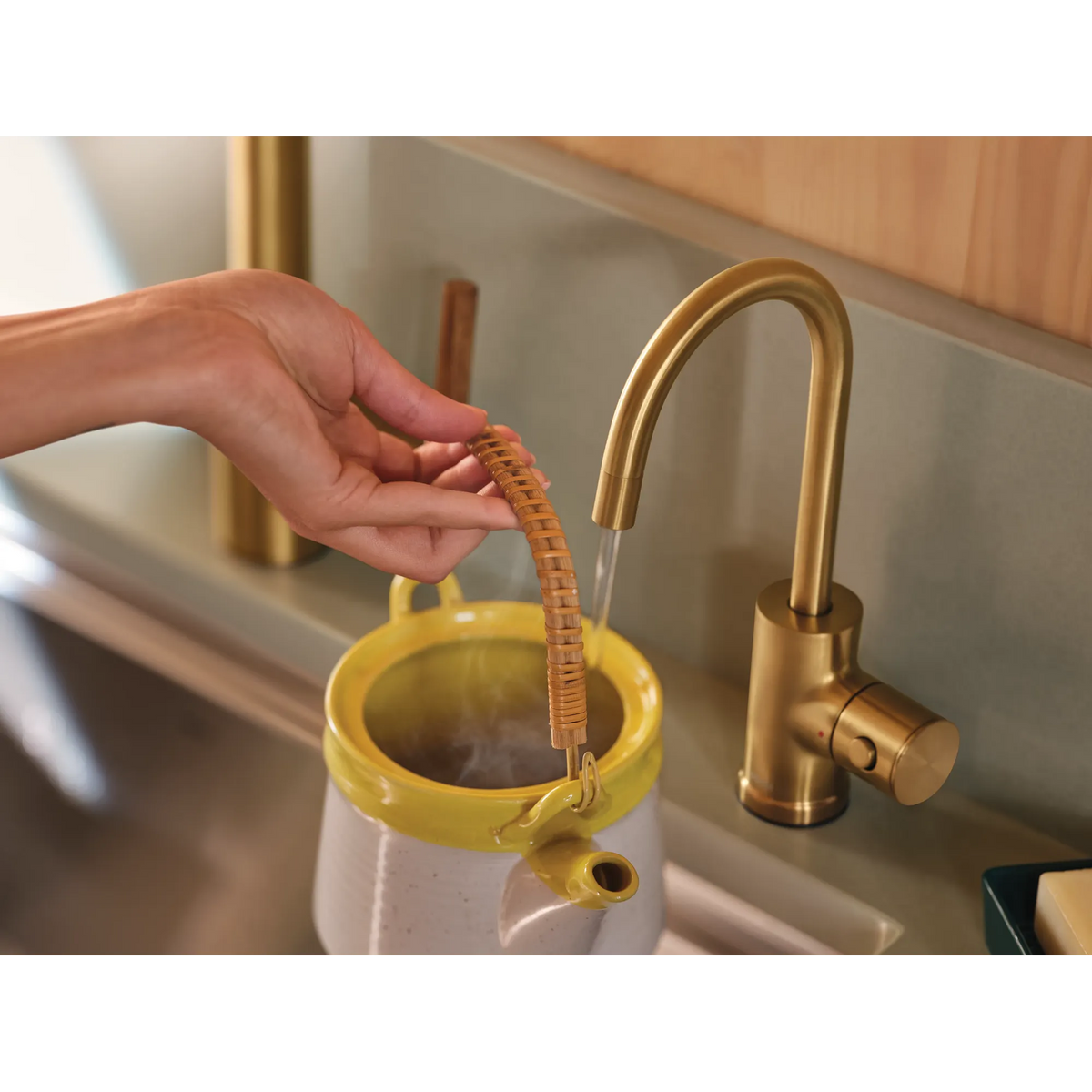 Moen Sip Modern Single-Handle High-Arc Undermount Beverage Faucet IH7660 in Brushed Gold (IH7660BG) - view 6