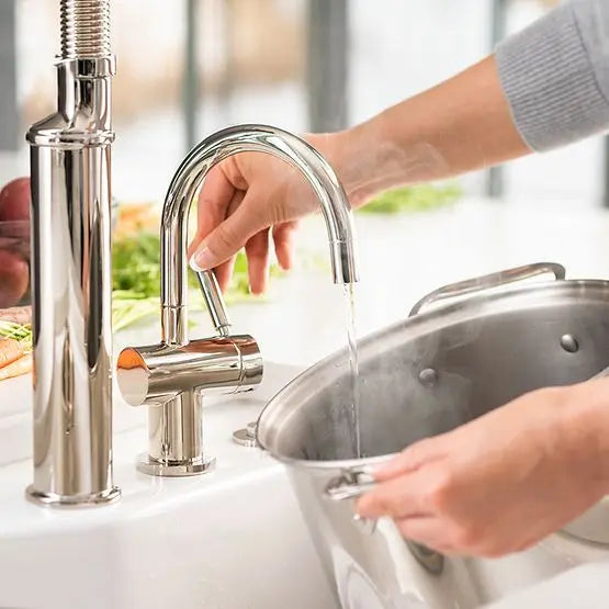 Indulge Modern Hot/Cool Faucet (FHC3300) - Polished Nickel - Plumbing Market