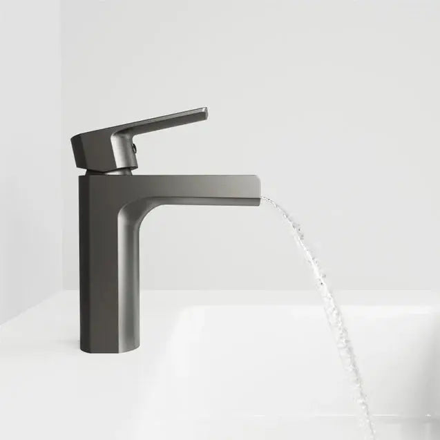 Kodaen Basin faucet ELLISE Single Hole Bathroom Faucet in graphtie black.