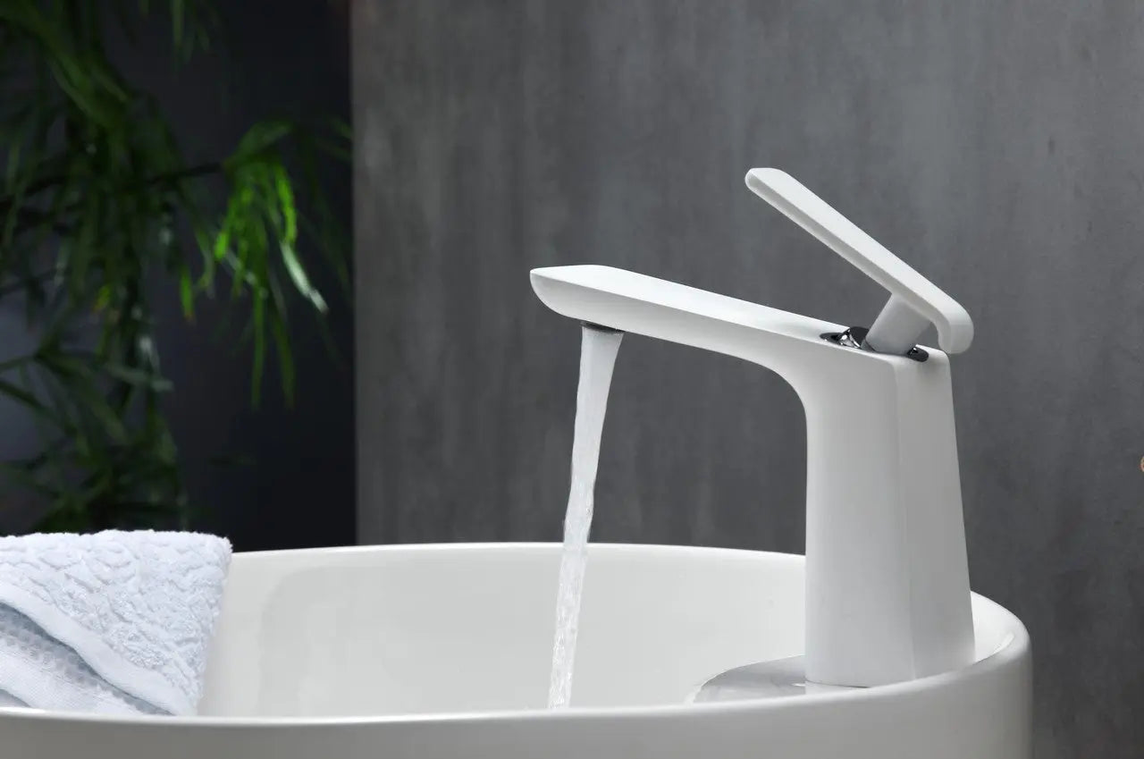 Kube Bath Aqua Adatto 7" Single Lever Bathroom Faucet – Matte White and Chrome - Plumbing Market