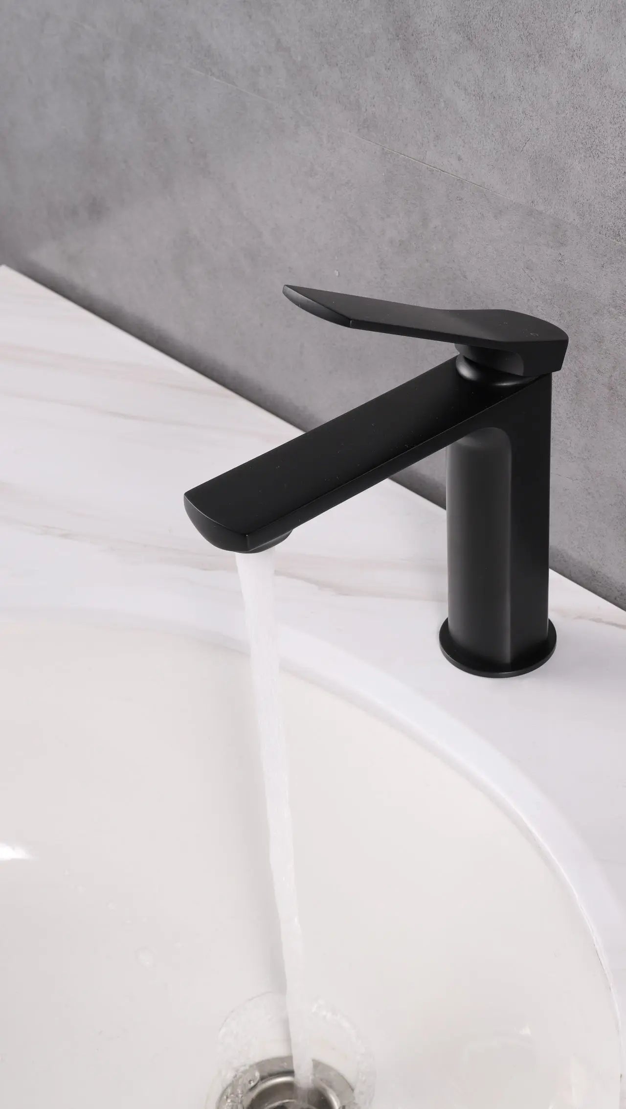 Kube Bath Aqua Balli 7" Single Lever Bathroom Vanity Faucet – Matte Black - Plumbing Market