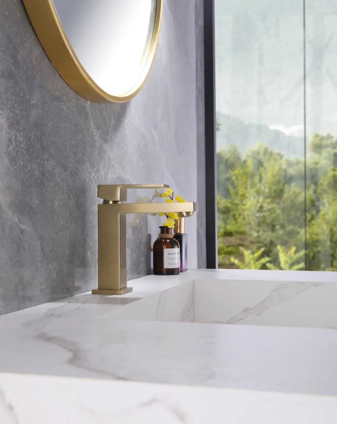 Kube Bath Aqua Kubo Single Lever Bathroom Vanity Faucet – Gold - Plumbing Market