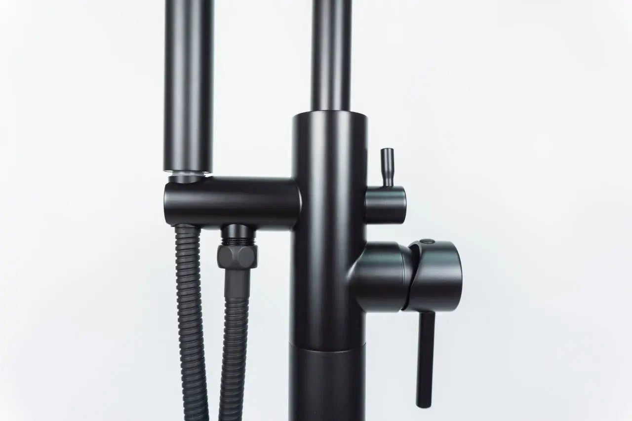 Kube Bath Aqua Ronda Floor Mounted Soaker Tub Faucet