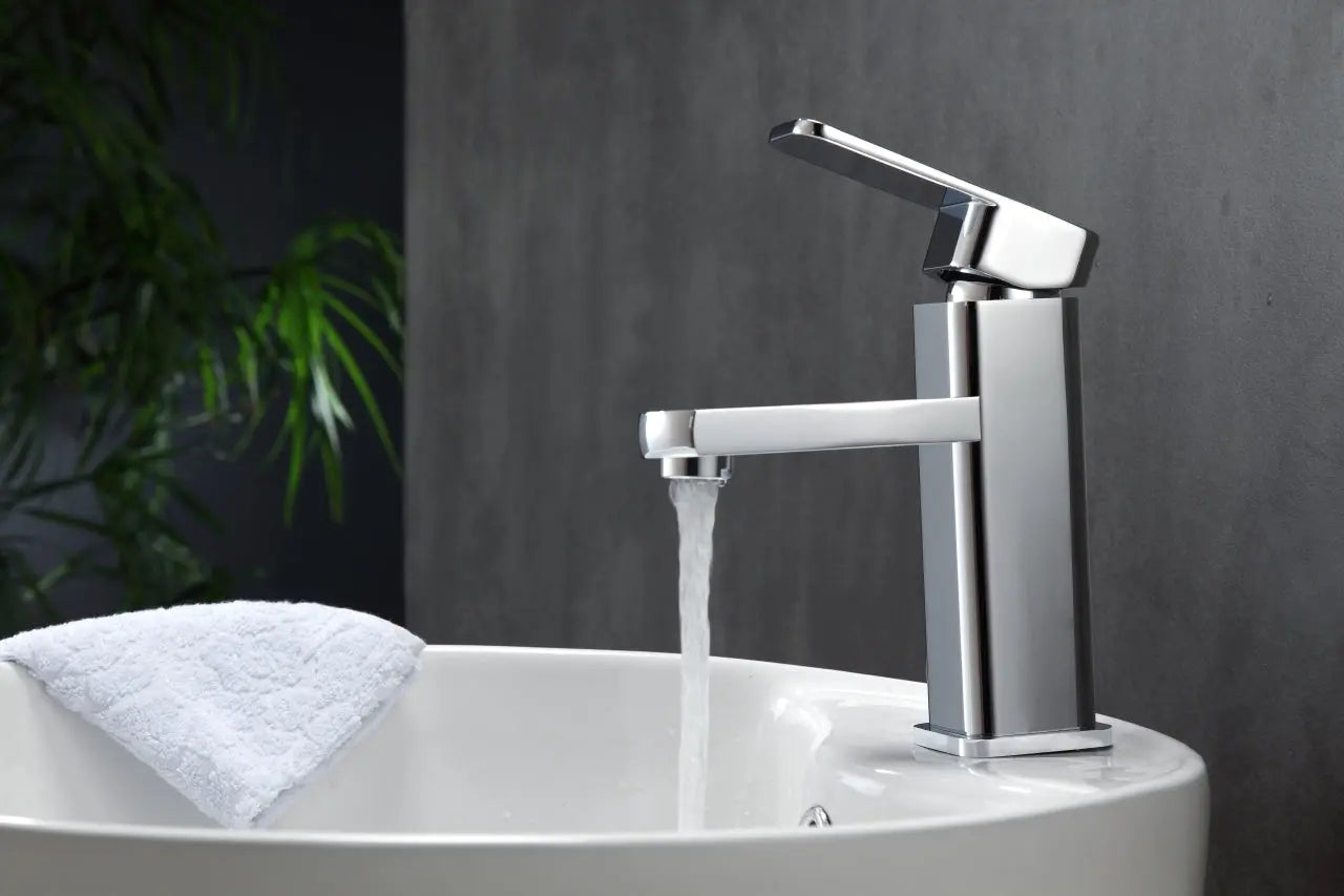 Kube Bath Aqua Soho Single Lever Wide Spread Bathroom Vanity Faucet – Chrome - Plumbing Market