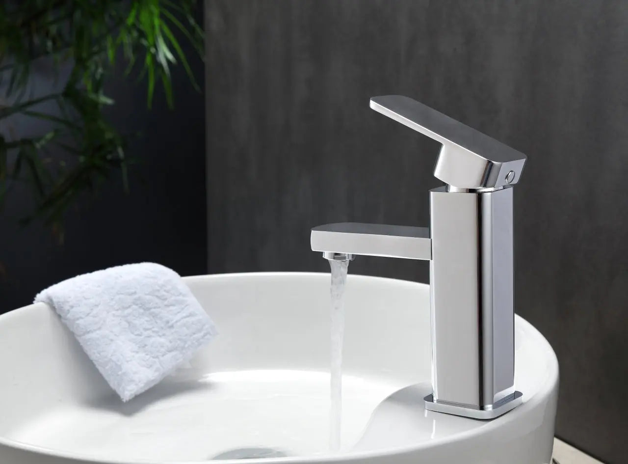 Kube Bath Aqua Soho Single Lever Wide Spread Bathroom Vanity Faucet – Chrome - Plumbing Market