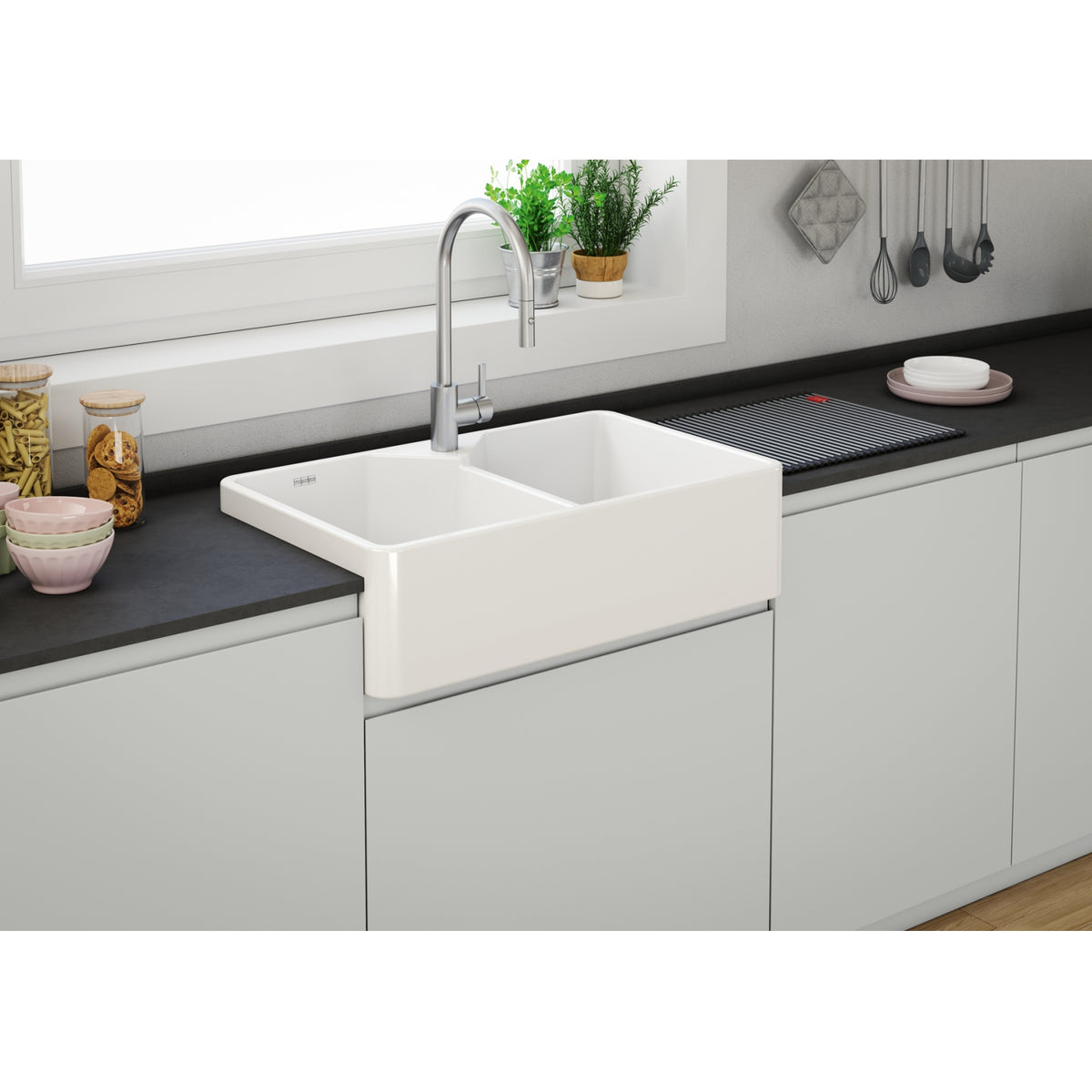 Franke Manor House 2.0 31.25" fireclay apron front double bowl kitchen sink glossy white MH2K7201414-GWH installed