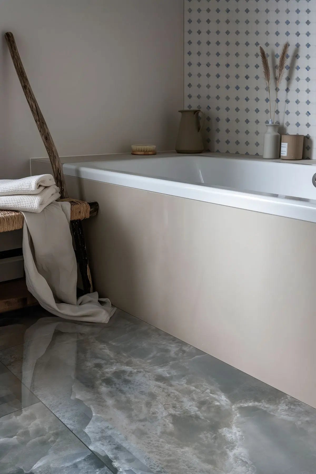 MSI Surfaces Azula Floret Polished Mosaic Tile SMOT-AZULA-FLORP - Plumbing Market
