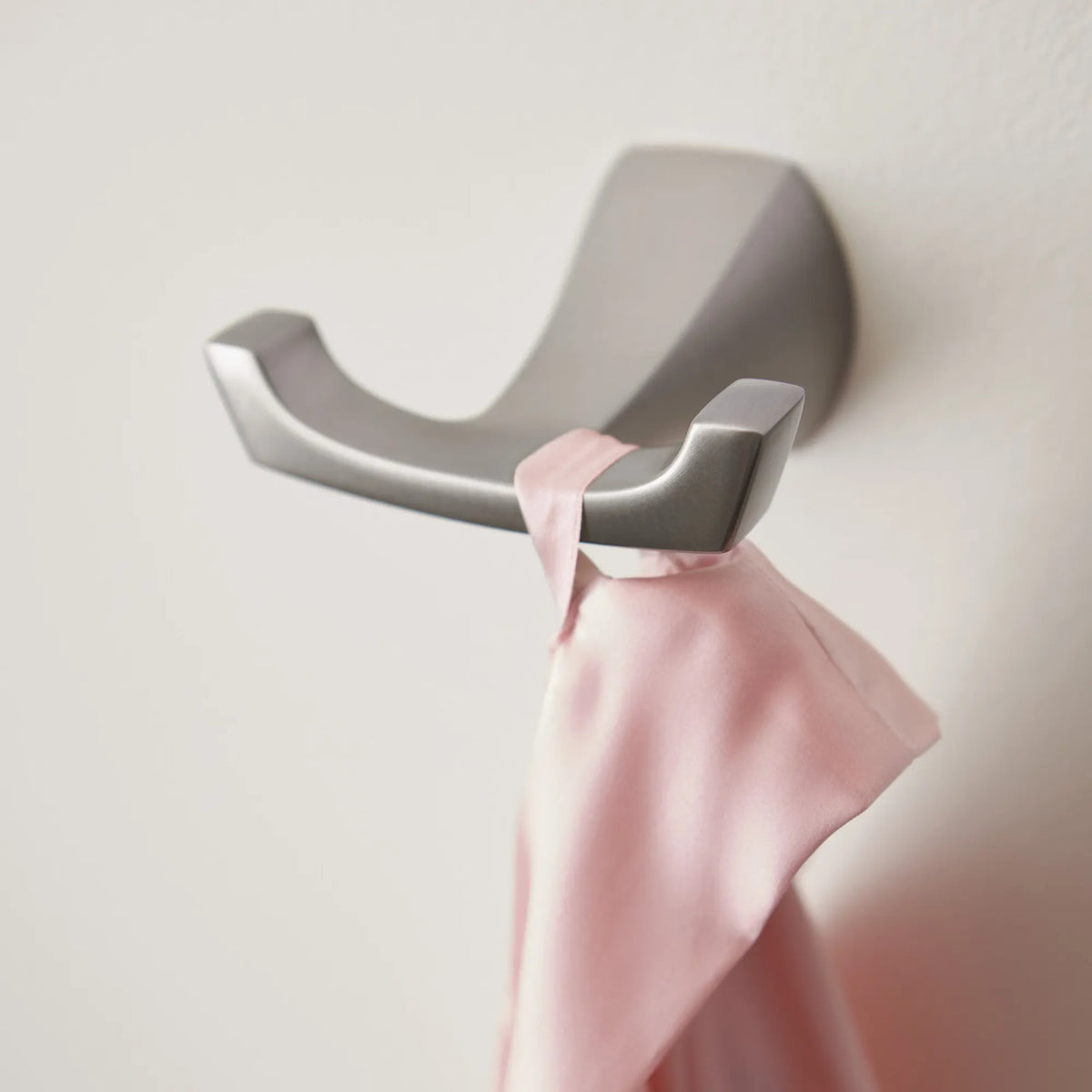 Moen Lindor Double Robe Hook MY8703 in Spot Resist Brushed Nickel (MY8703BN) - view 2
