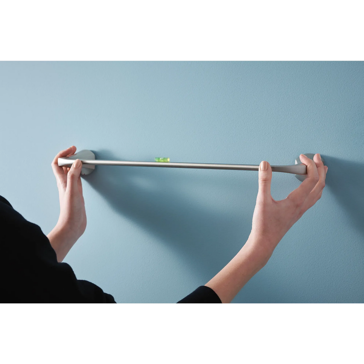 Moen Lindor 24" Towel Bar MY8724 in Spot Resist Brushed Nickel (MY8724BN) - view 10