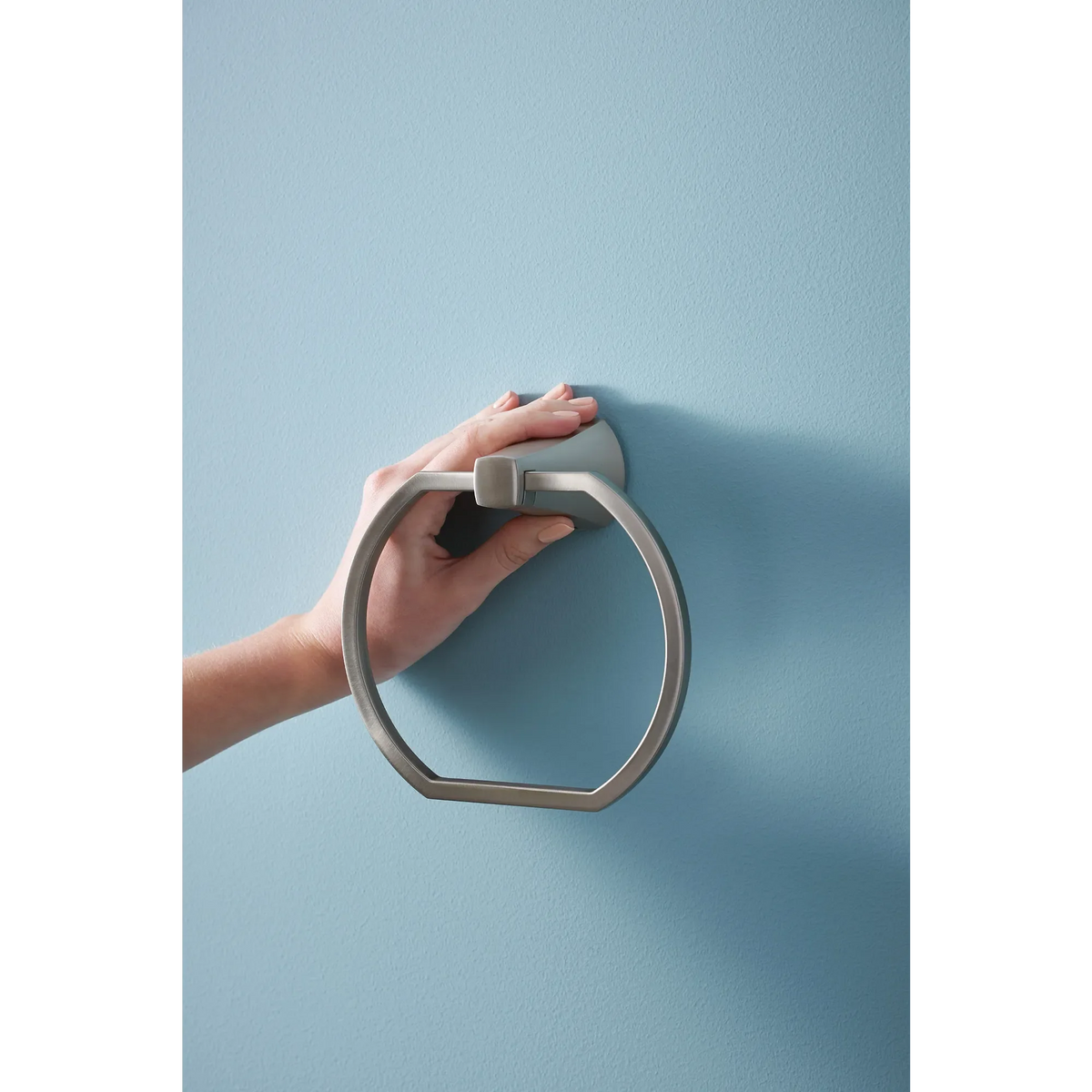 Moen Lindor Towel Ring MY8786 in Spot Resist Brushed Nickel (MY8786BN) - view 10