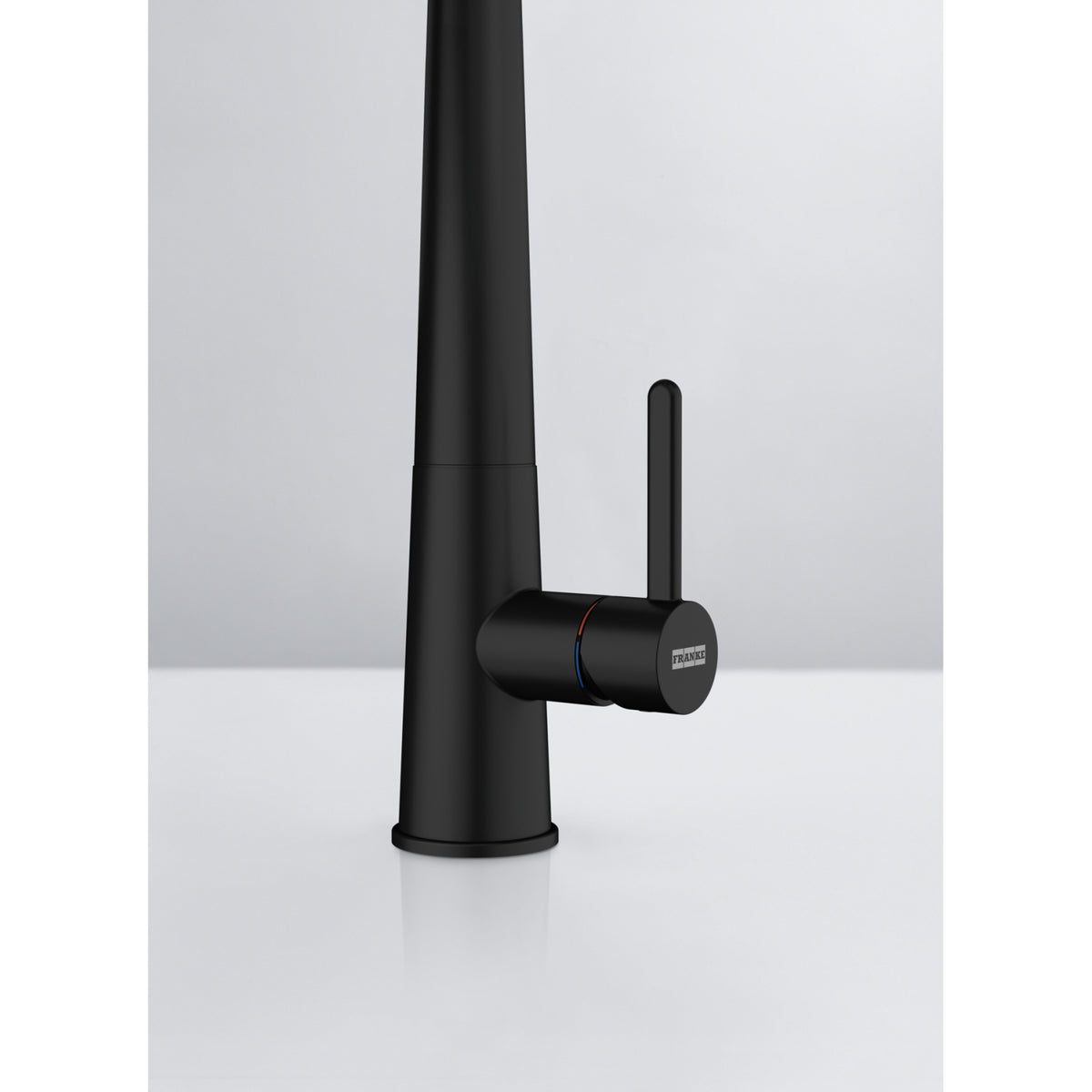 Franke Icon semi-pro pull-down kitchen faucet ICN-SP-MBK