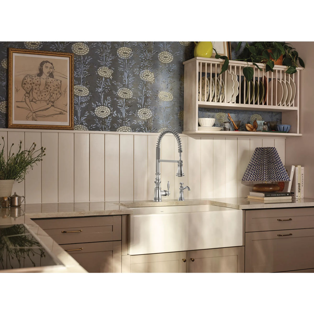 Moen Weymouth Single-Handle High-Arc Pulldown Kitchen Faucet S73104 in Chrome (S73104) - view 2