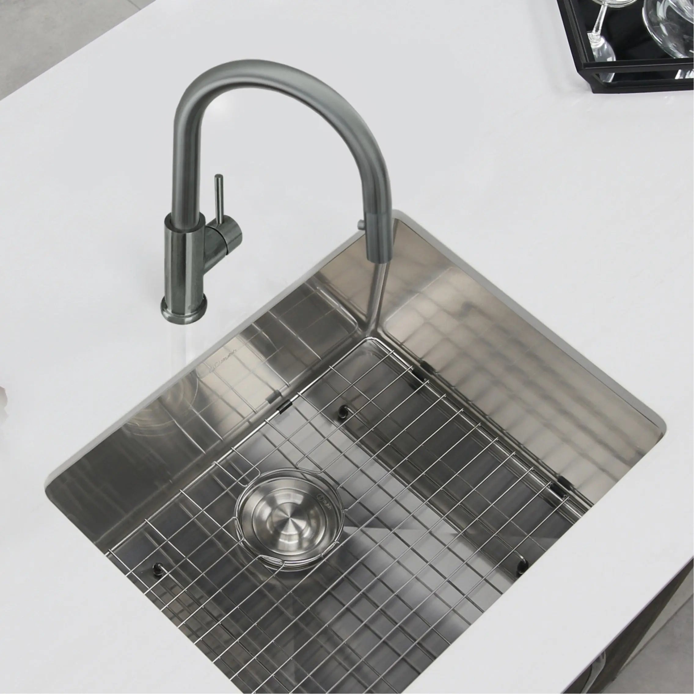 STYLISH Kitchen Sink Faucet Single Handle Pull Down Dual Mode Stainless Steel GunMetal Finish K-131P - Plumbing Market