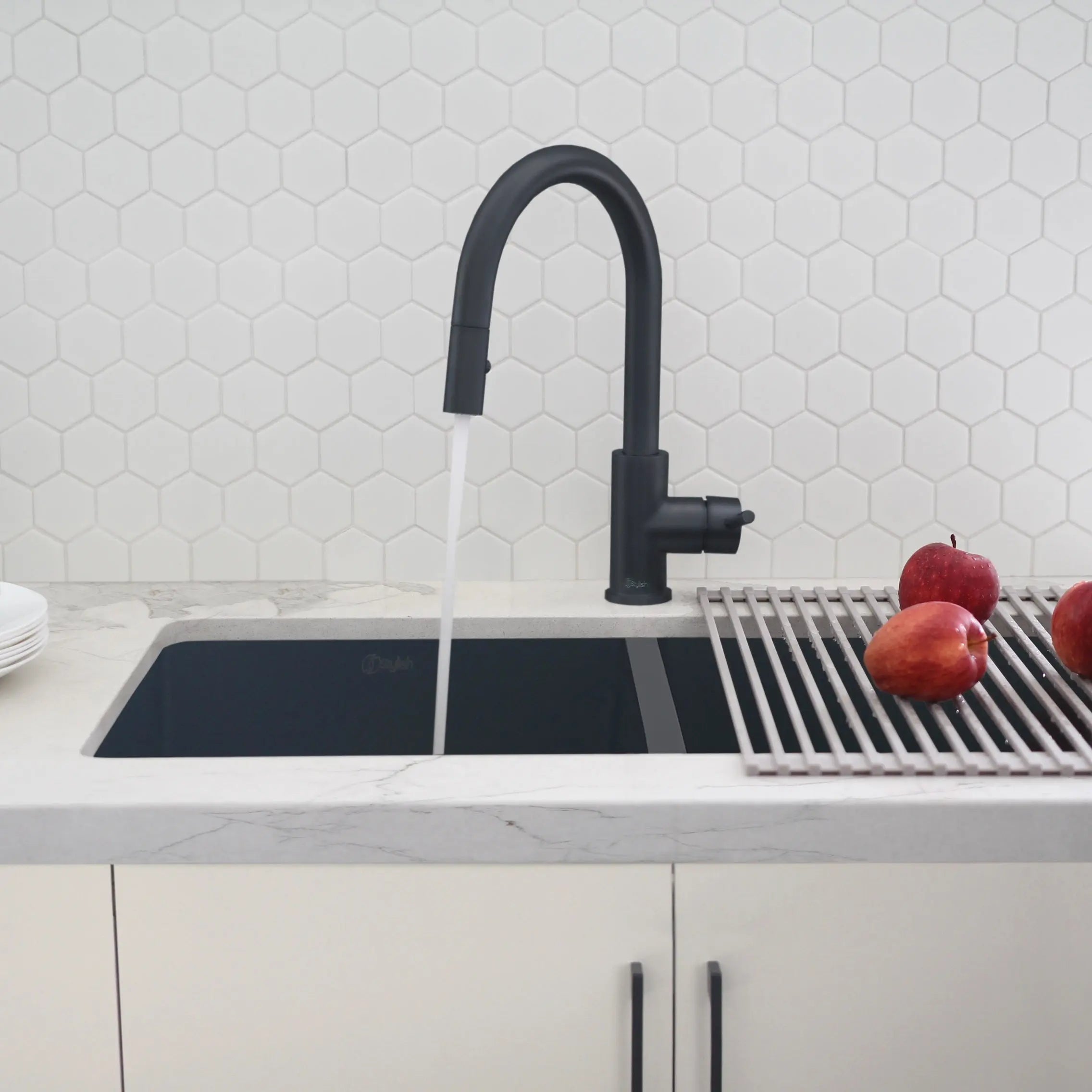STYLISH Kitchen Sink Faucet Single Handle Pull Down Dual Mode Stainless Steel Matte Black Finish K-131N - Plumbing Market