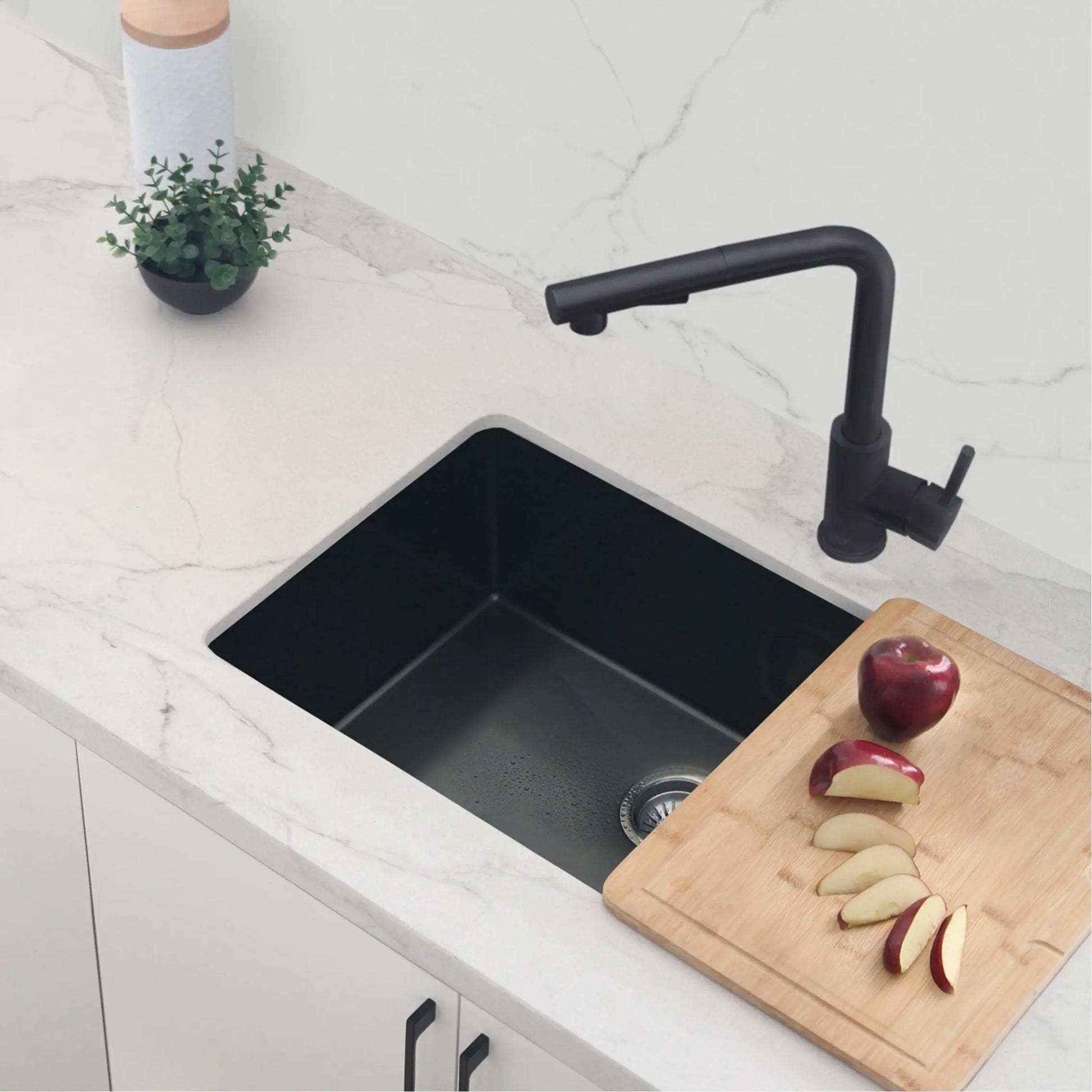 STYLISH Kitchen Sink Faucet Single Handle Pull Down Dual Mode Stainless Steel, Matte Black Finish K-130N - Plumbing Market