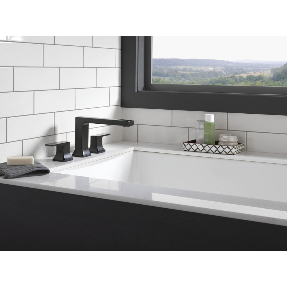 Delta Velum Tub Filler - Matte Black