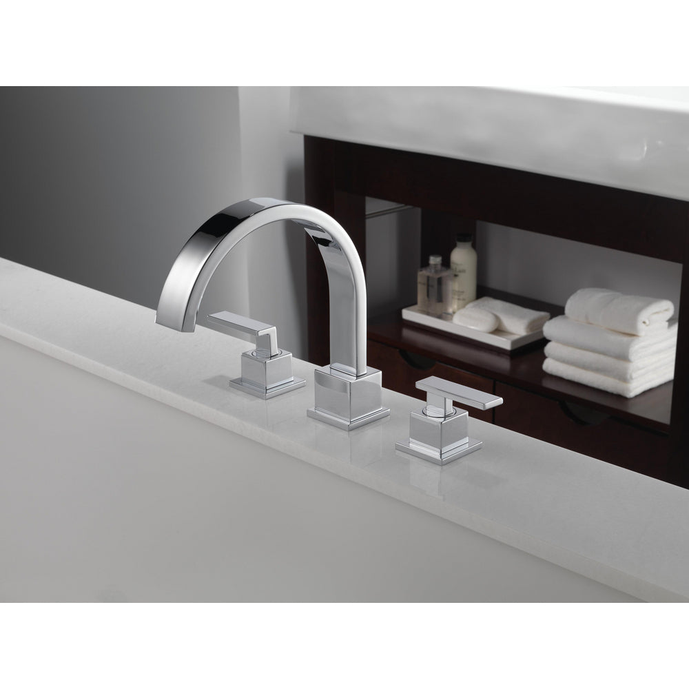 Delta Vero 3-Hole Roman Tub Trim - Chrome