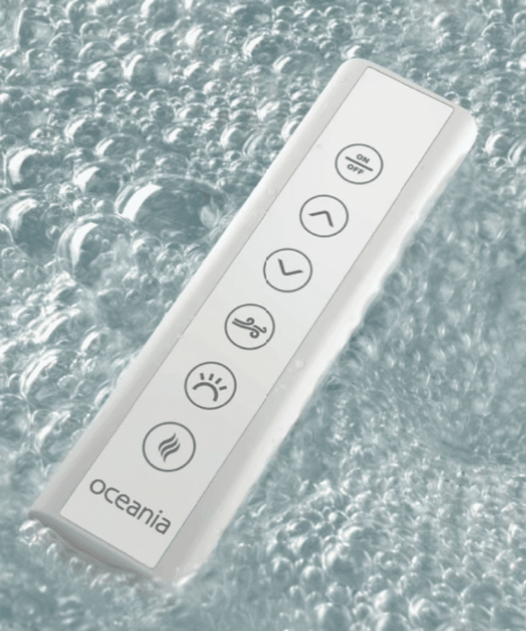 Oceania floating remote control for AeroMassage system