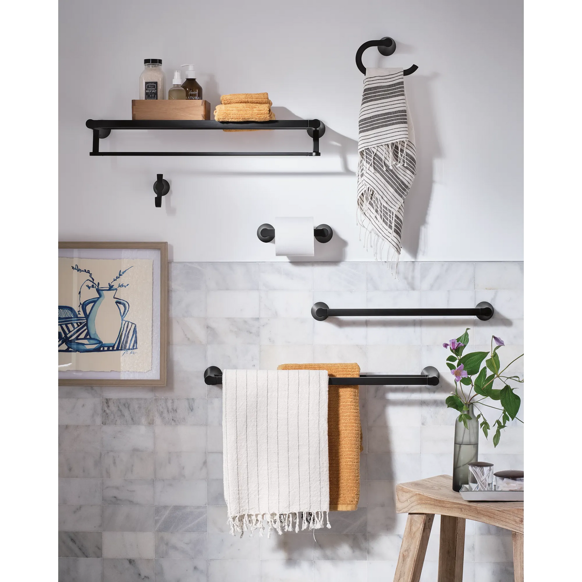 Moen Mikah Towel Ring Y0786 in Matte Black (Y0786BL) - view 2
