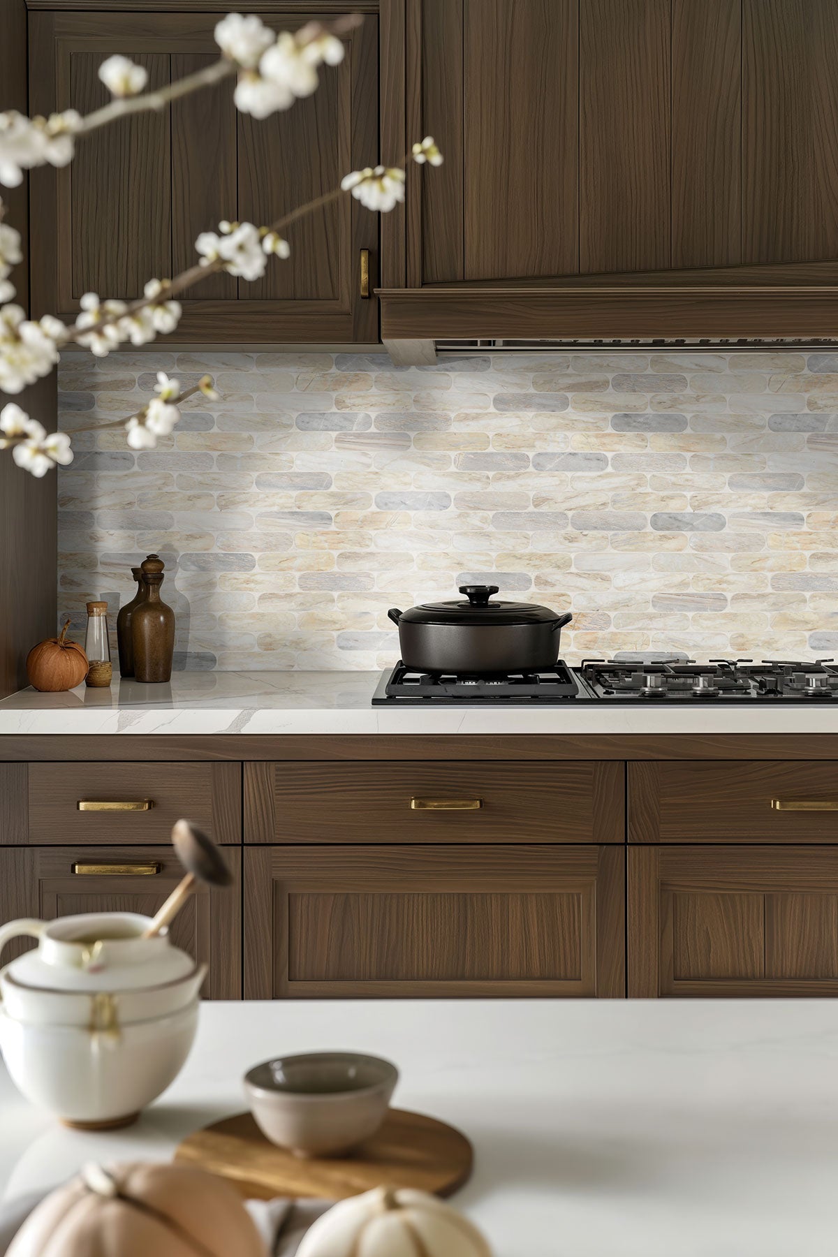 MSI Angora Ellipse Polished Marble mosaic (SMOT-ANGORA-ELLP) – MSI room scene