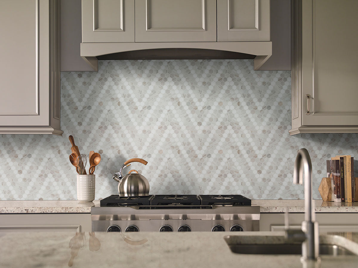 MSI Angora Sazi 1" Hexagon Polished Marble mosaic (SMOT-ANGORA-SAZP) – MSI room scene