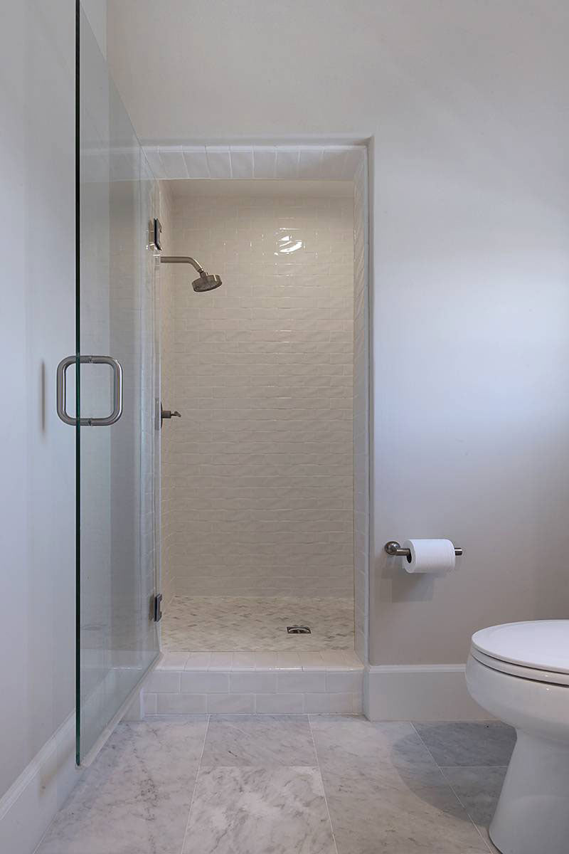 MSI Whisper White Glazed Handcrafted 3 x 6 Glossy Ceramic tile (SMOT-PT-WW36) – MSI room scene