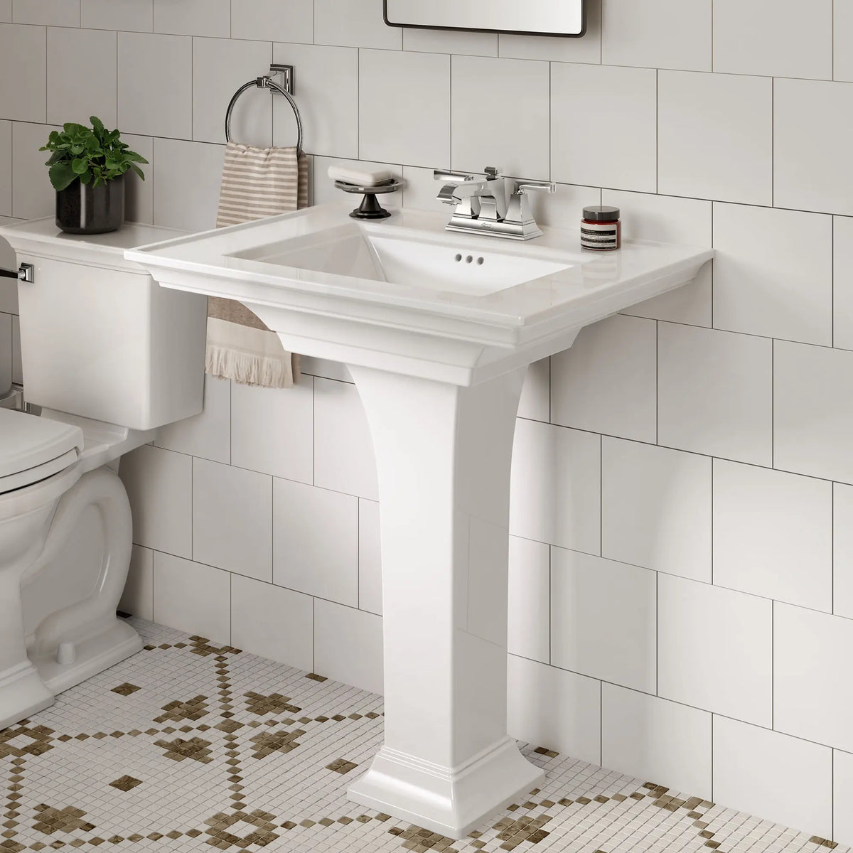 American Standard Town Square S 4-Inch Centerset Pedestal Sink Top - details