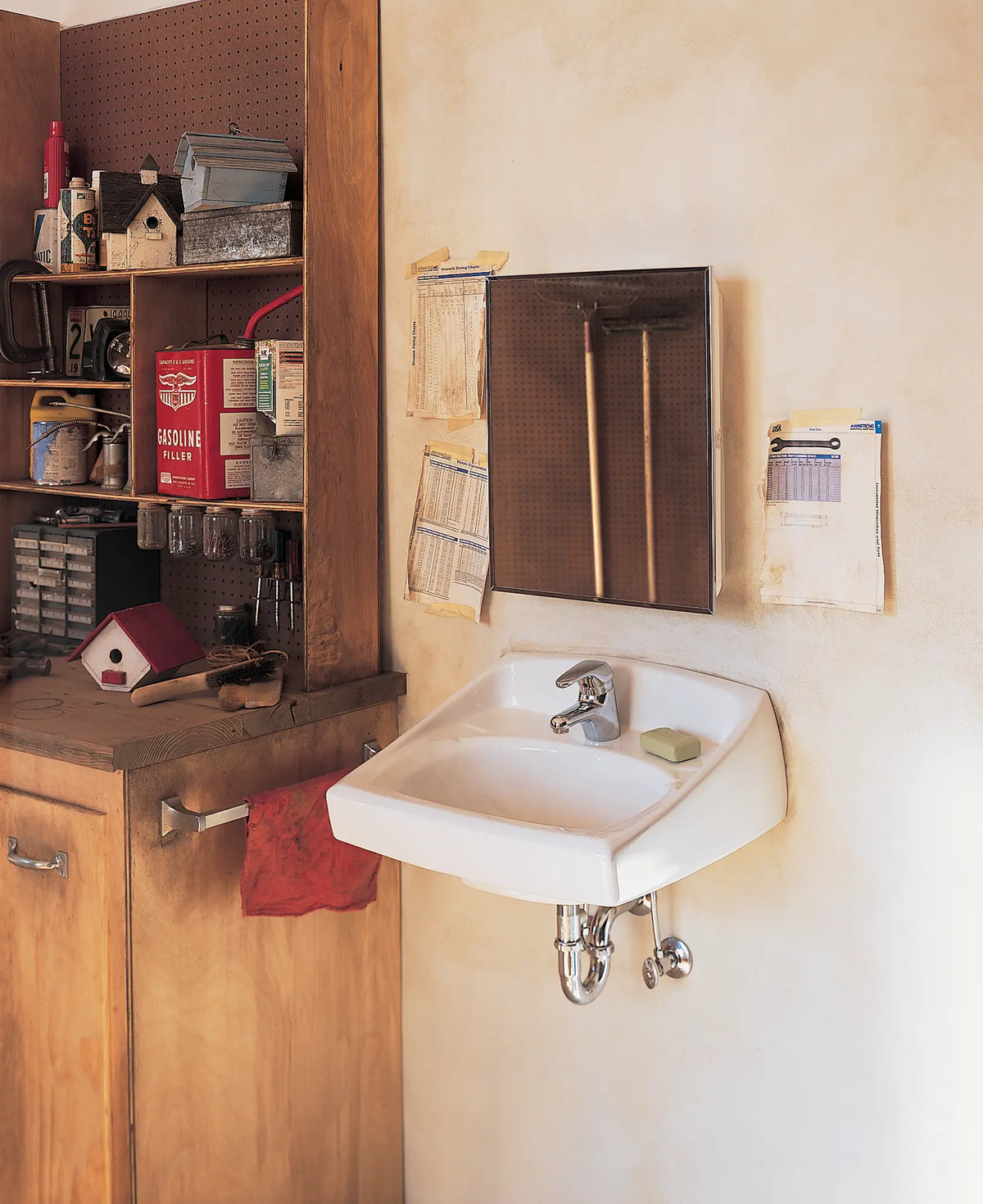 American Standard Lucerne Wall-Hung Sink With Center Hole Only - details