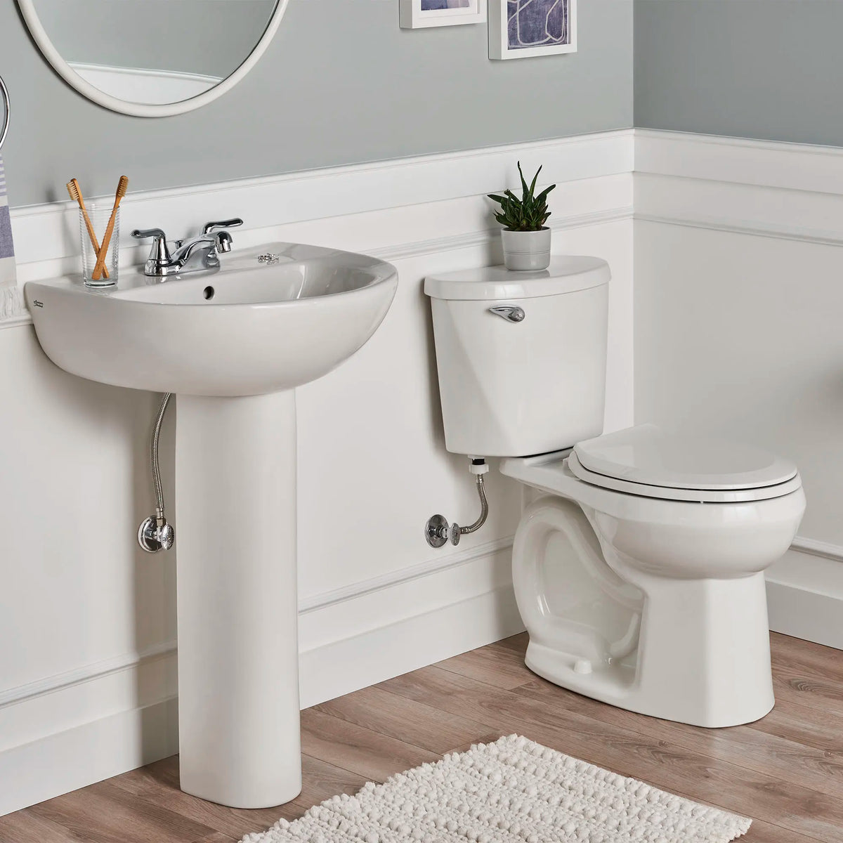 American Standard 22-Inch Evolution 4-Inch Centerset Pedestal Sink Top and Leg Combination - details